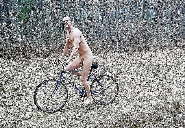 n_NudeDeuce 001.jpg